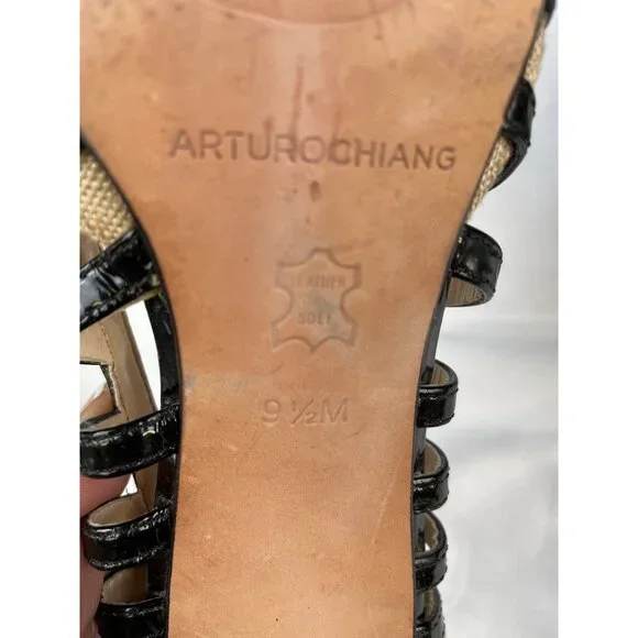 Alturo Chiang Women's Black Leather Peep toe Shoes/Heels 2.25" Size 9.5 SKU 3412 - Picture 7 of 8